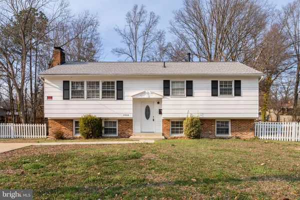 $3,100 | 4302 Fielding Street, Alexandria, VA 22309