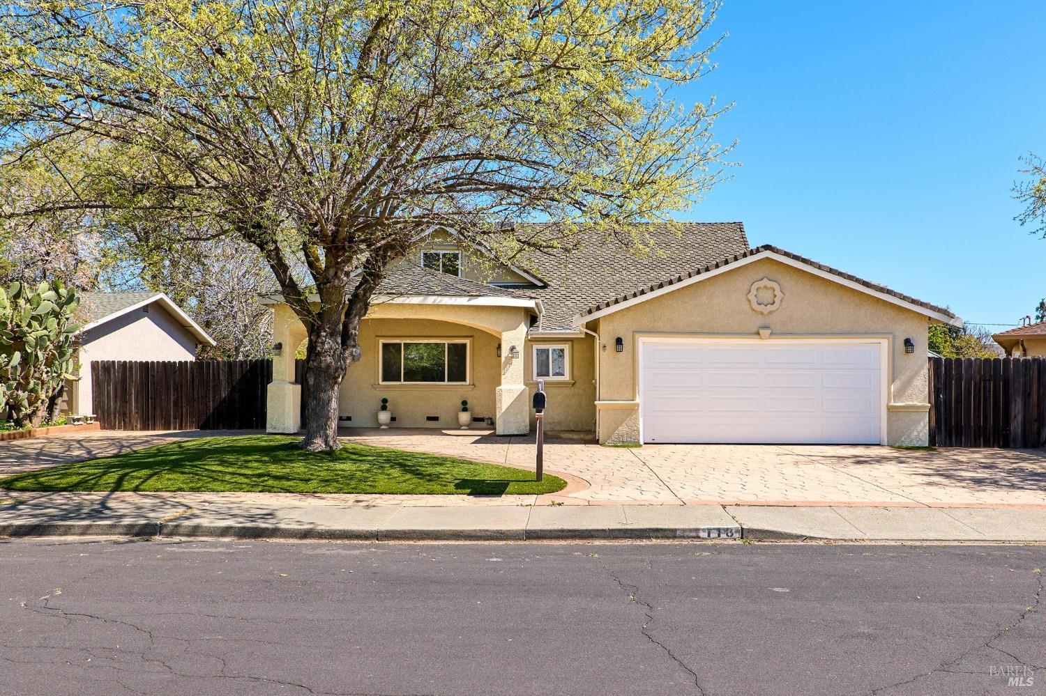 118 Donner Dr, Vacaville, CA 95687 | Compass