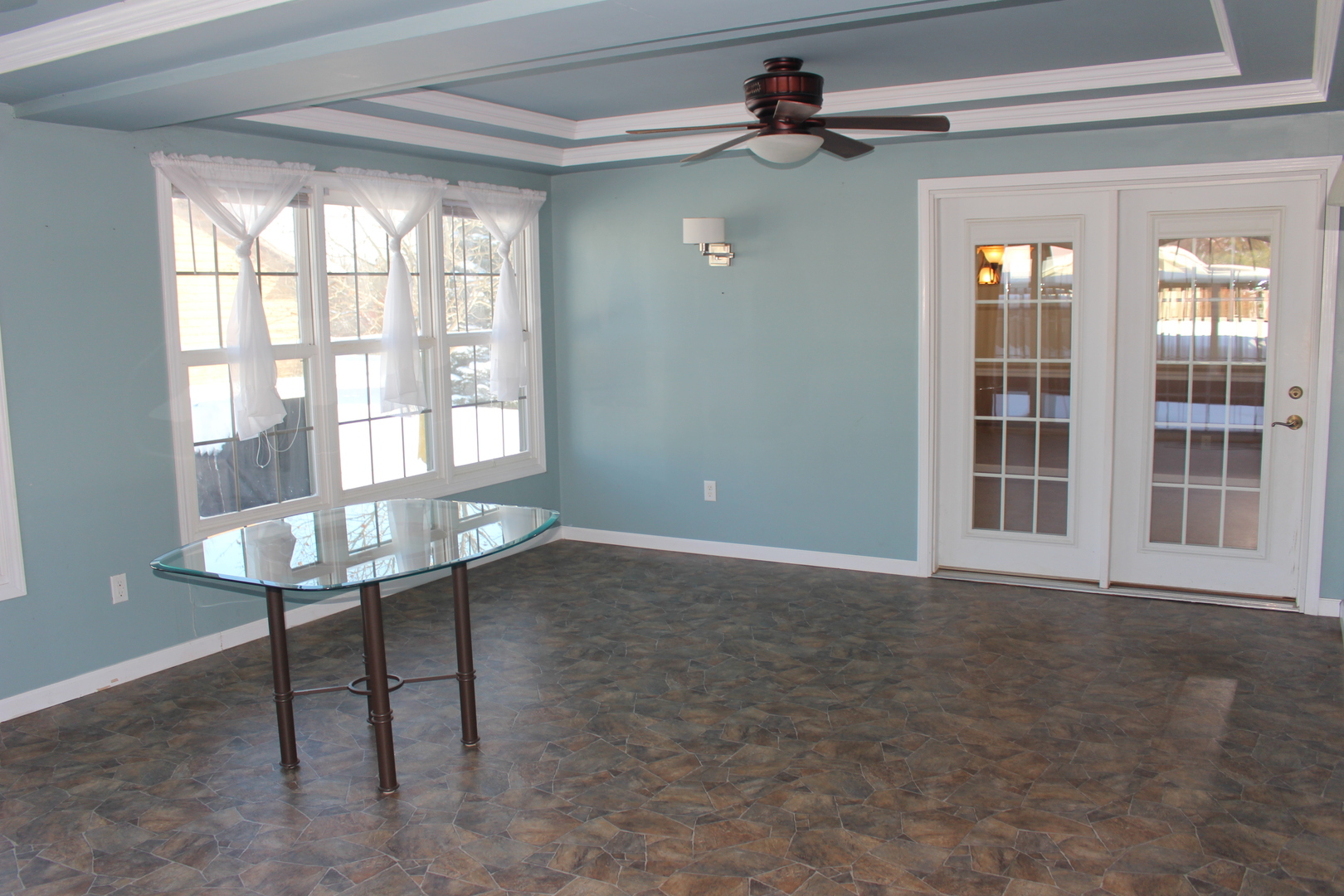 7629 White Oak Road Clinton, IL 61727 - Photo 33 of 47 a view of an empty room with a window