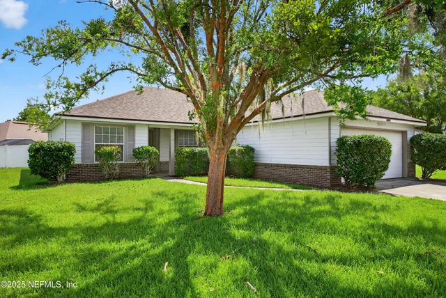 $1,995 | 13269 Pacemaker Drive, Jacksonville, FL 32225