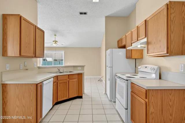 $1,995 | 13269 Pacemaker Drive, Jacksonville, FL 32225