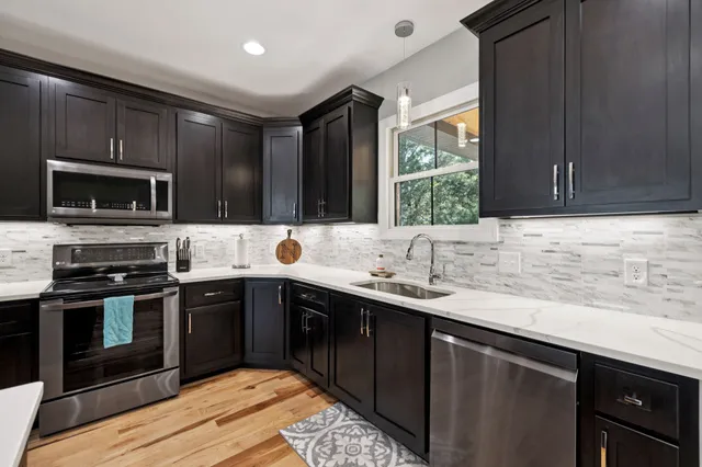 $759,000 | 1365 Seymour Drive, Pleasant View, TN 37146