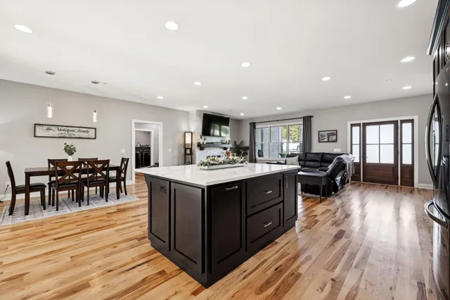 $759,000 | 1365 Seymour Drive, Pleasant View, TN 37146