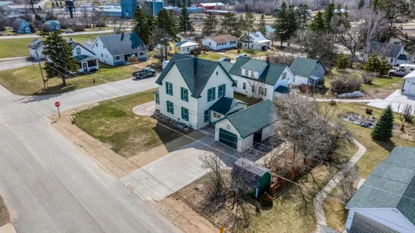 $136,000 | 103 Red Lake Avenue Southwest, Bagley, MN 56621