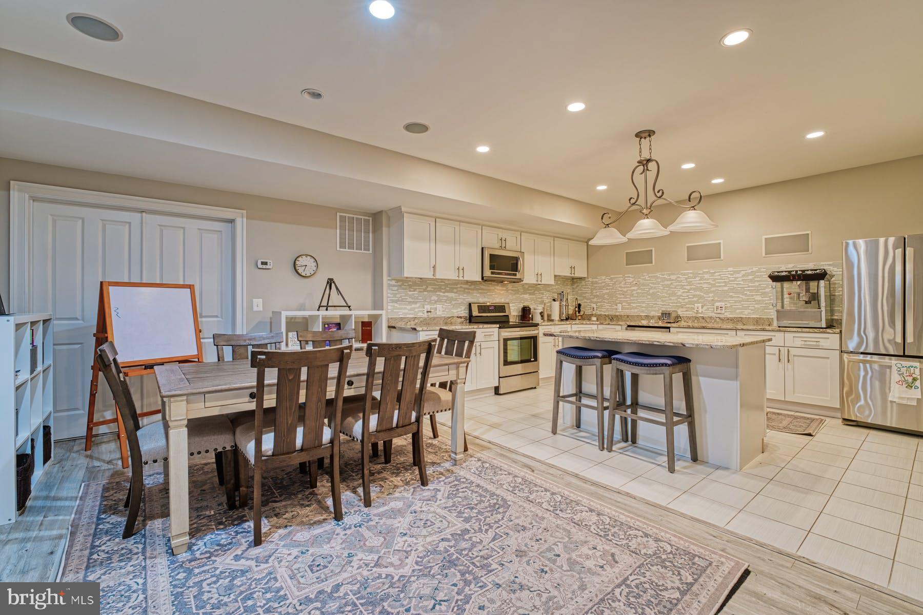 21039 St Louis Road Middleburg, VA 20117 - Photo 41 of 73 Lower level full kitchen & dining area
