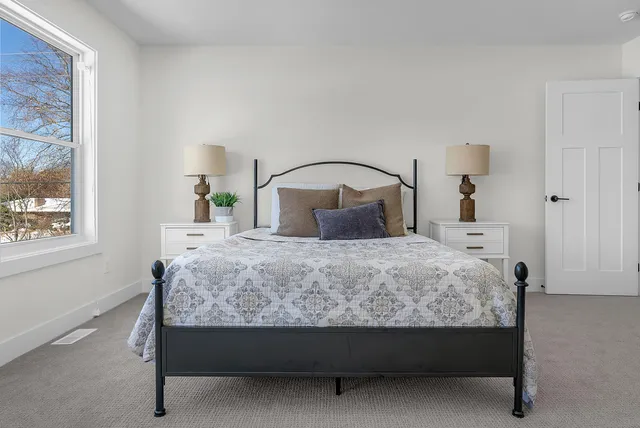 $359,900 | 1960 Park Street, La Porte, IN 46350