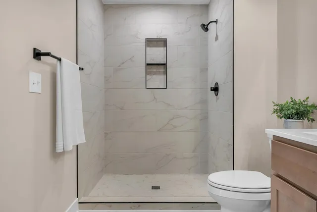 $359,900 | 1960 Park Street, La Porte, IN 46350