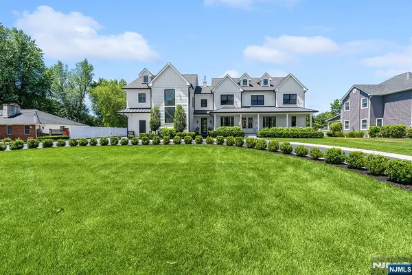 $2,500,000 | 255 Boulevard, Pompton Plains, NJ 07444