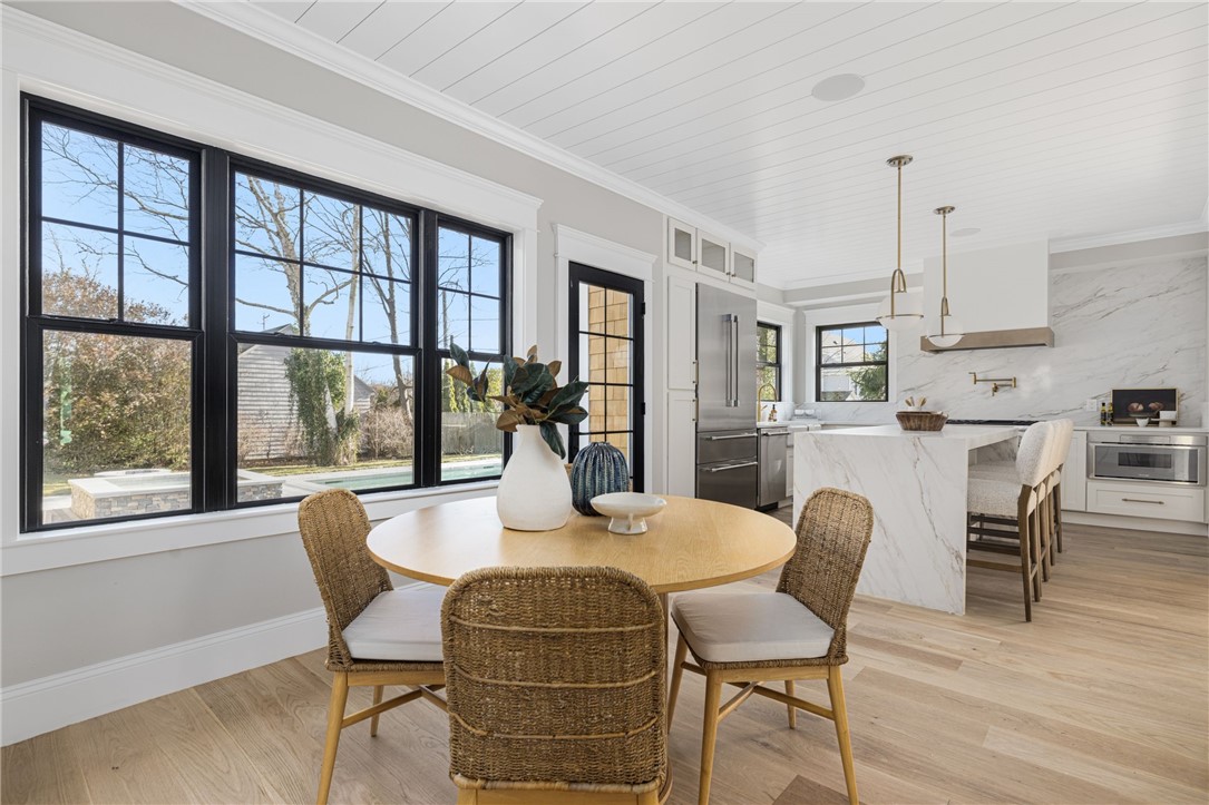 14 Kay Boulevard Middletown, RI 02842 - Photo 17 of 50 Kitchen