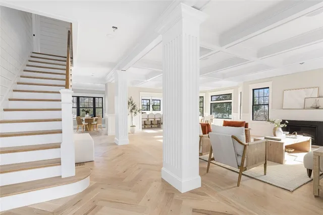 $3,995,000 | 14 Kay Boulevard, Middletown, RI 02842