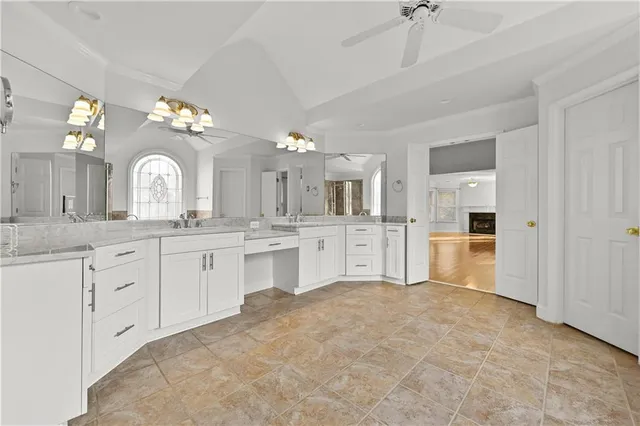 $4,300 | 1070 Admiral Crossing, Alpharetta, GA 30005