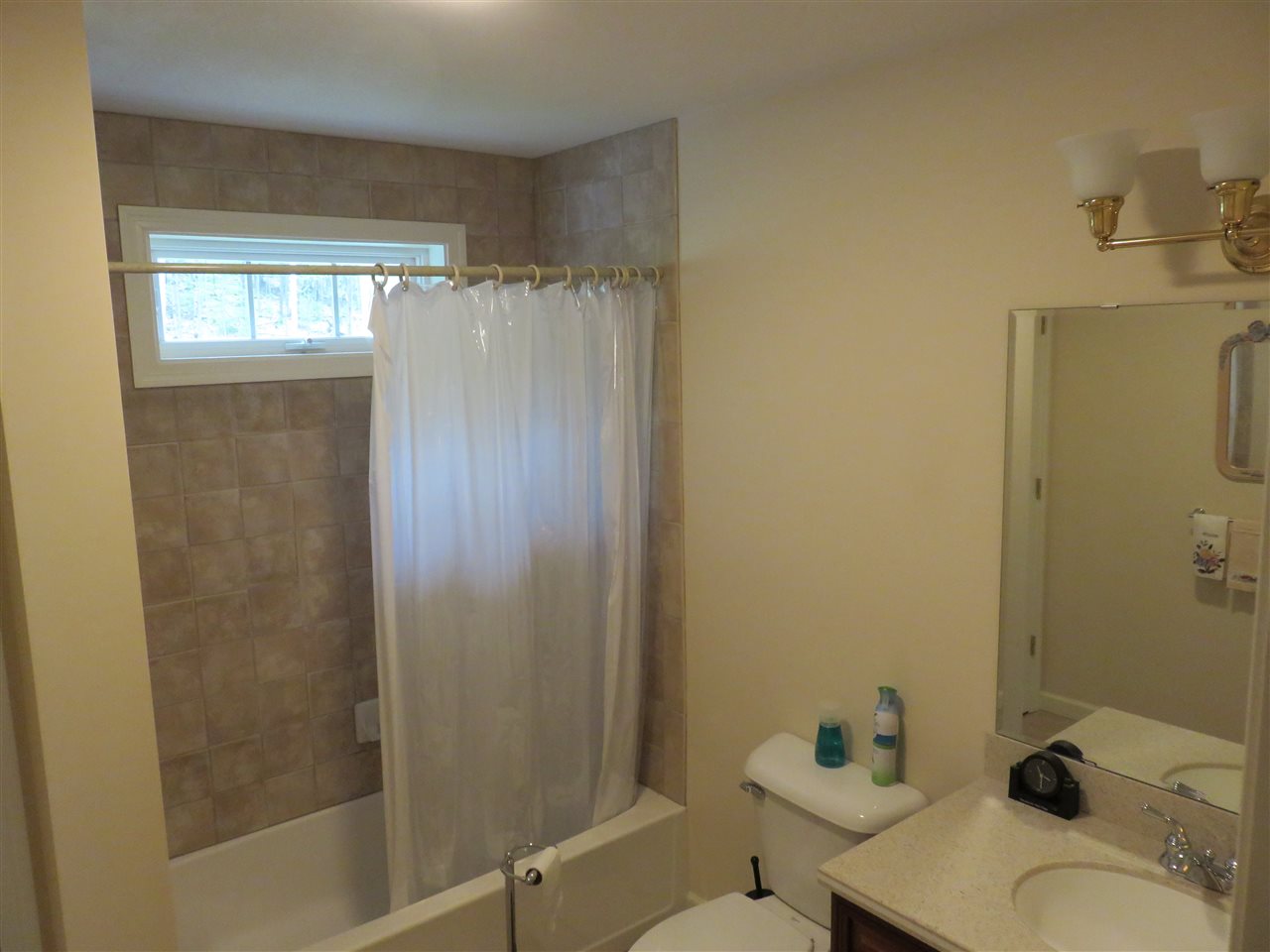 135 Leach Hill Road Goffstown, NH 03045 - Photo 14 of 29