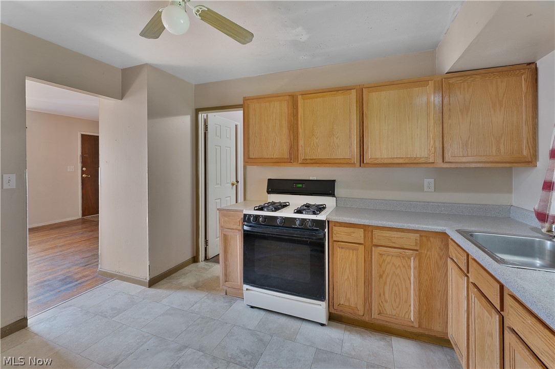 4465 Burkey Road Youngstown, OH 44515 - Photo 14 of 21 Gallery Image 14