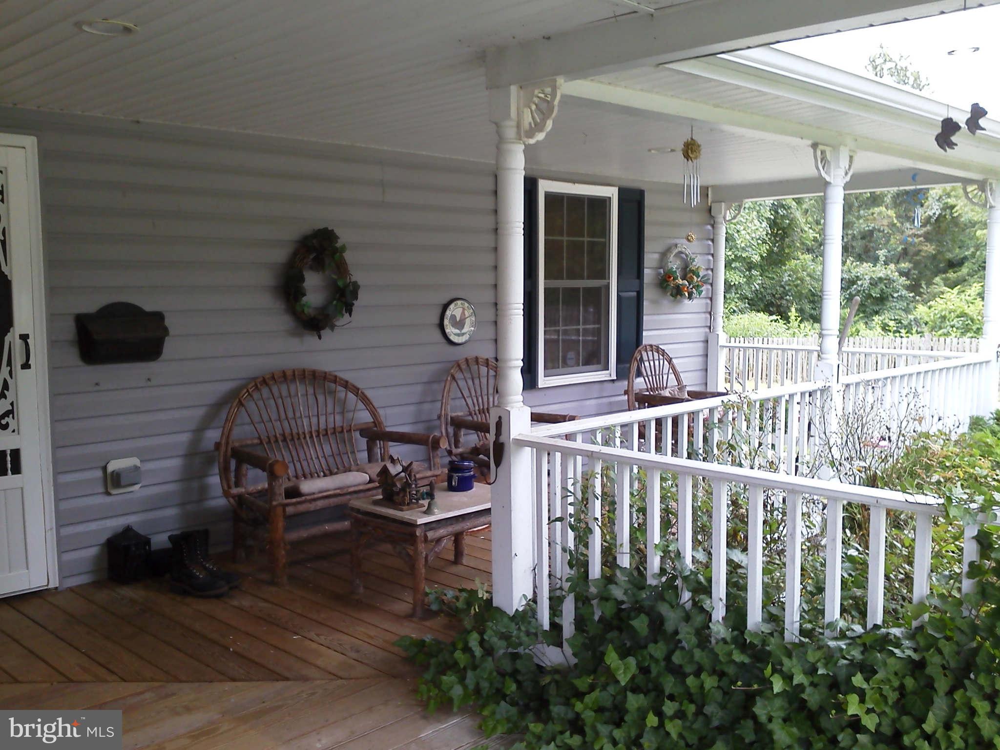 70 Flatwood Road Washington, VA 22747 - Photo 3 of 30 Exterior (Front)