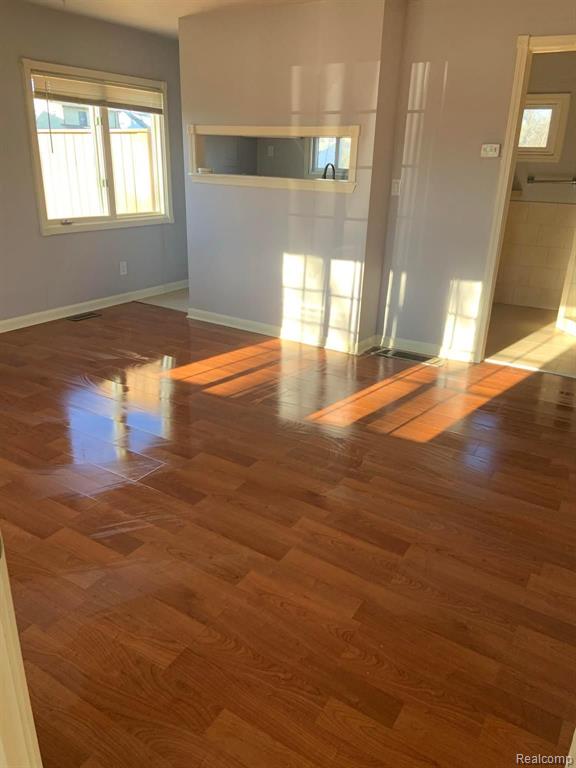 4927 Pointe Tremble Road Algonac, MI 48001 - Photo 4 of 10