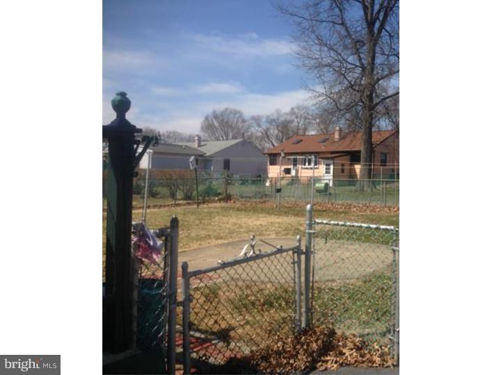 513 Polk Street Riverside, NJ 08075 - Photo 4 of 12
