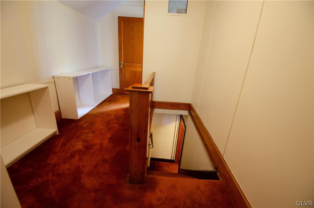 152 Sterling Road Mount Pocono, PA 18344 - Photo 20 of 36 a view of entryway
