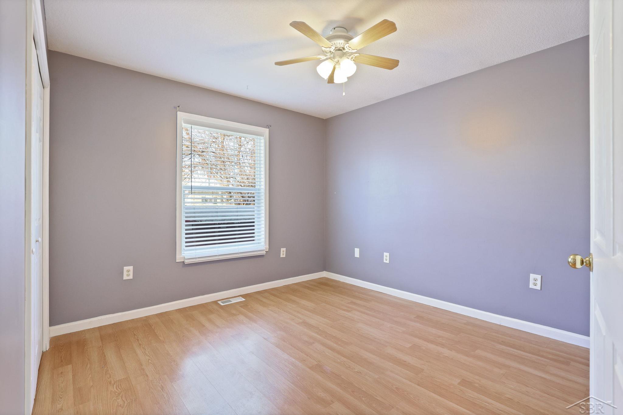 606 Wilson Street Bay City, MI 48708 - Photo 7 of 24 50195619-68e1e700-cd8e-4ec5-ad5e-20a09cbd12b5.JPG