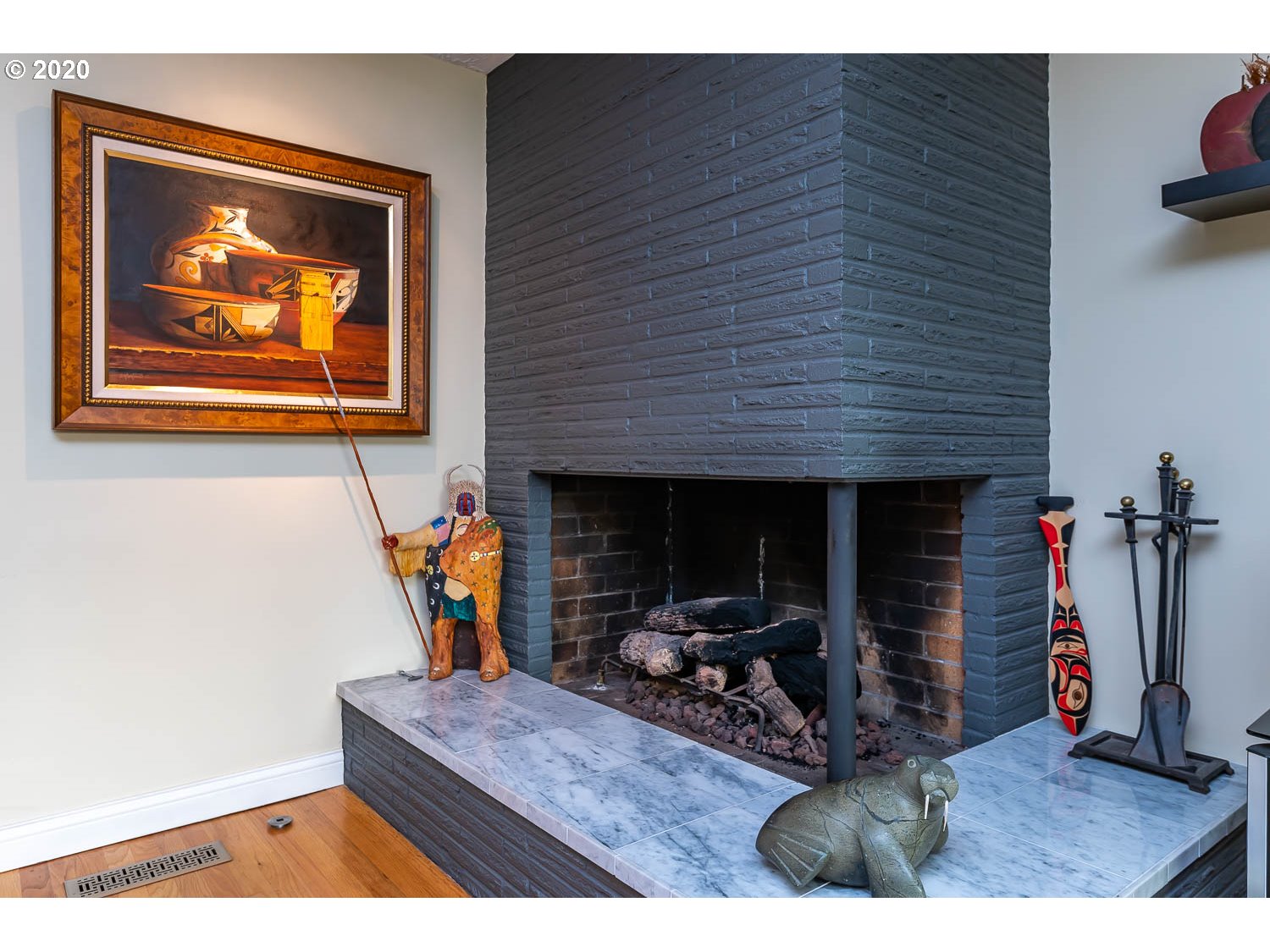 5269 Southwest Dosch Road Portland, OR 97239 - Photo 3 of 32 Gallery Image 3