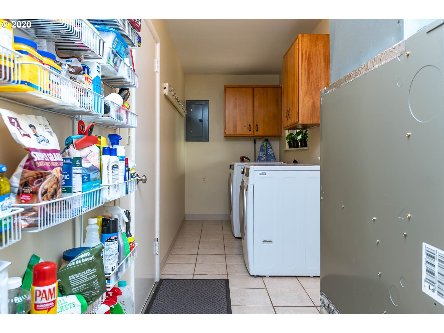 5269 Southwest Dosch Road Portland, OR 97239 - Photo 25 of 32 Gallery Image 25