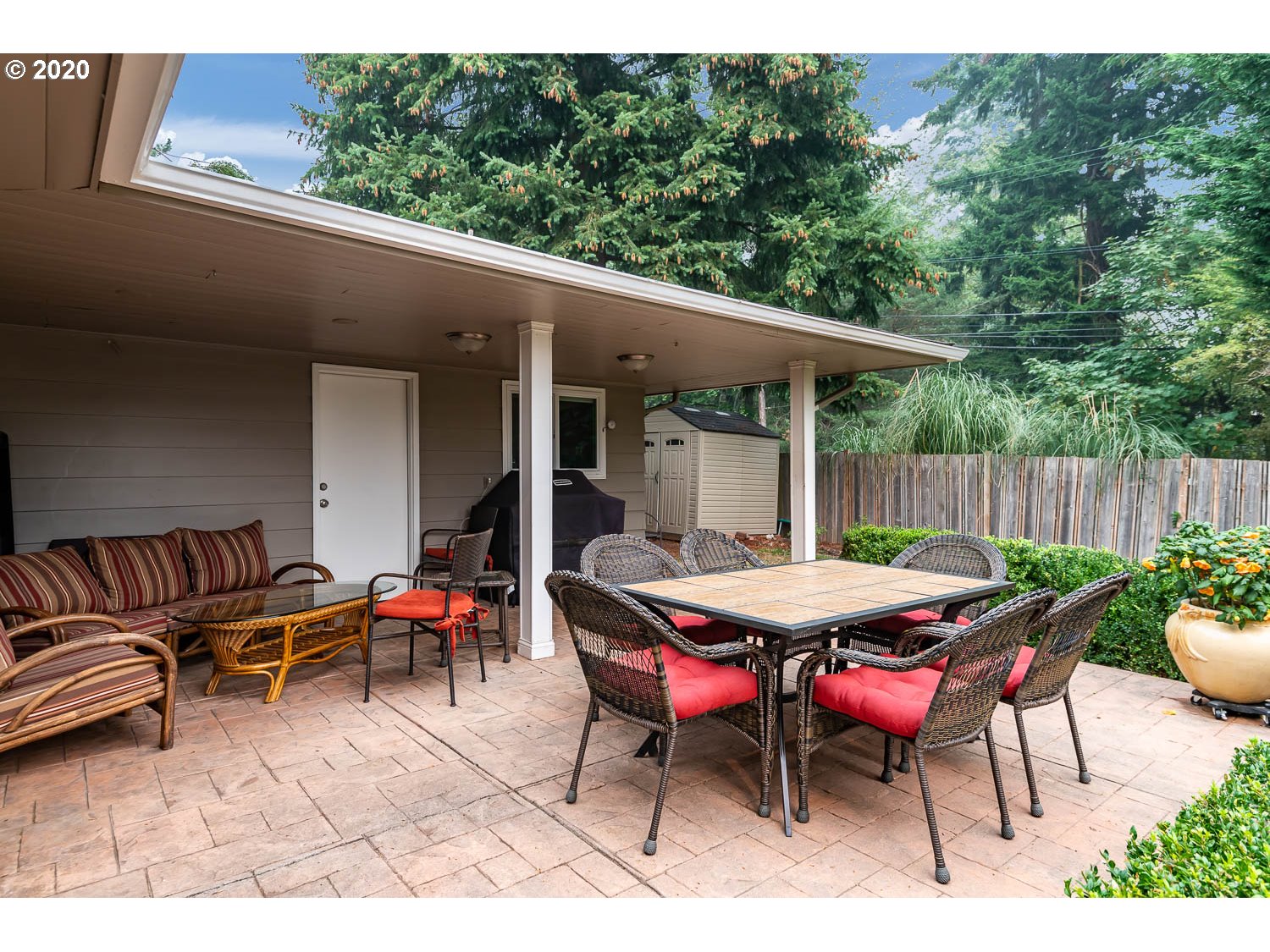 5269 Southwest Dosch Road Portland, OR 97239 - Photo 26 of 32 Gallery Image 26