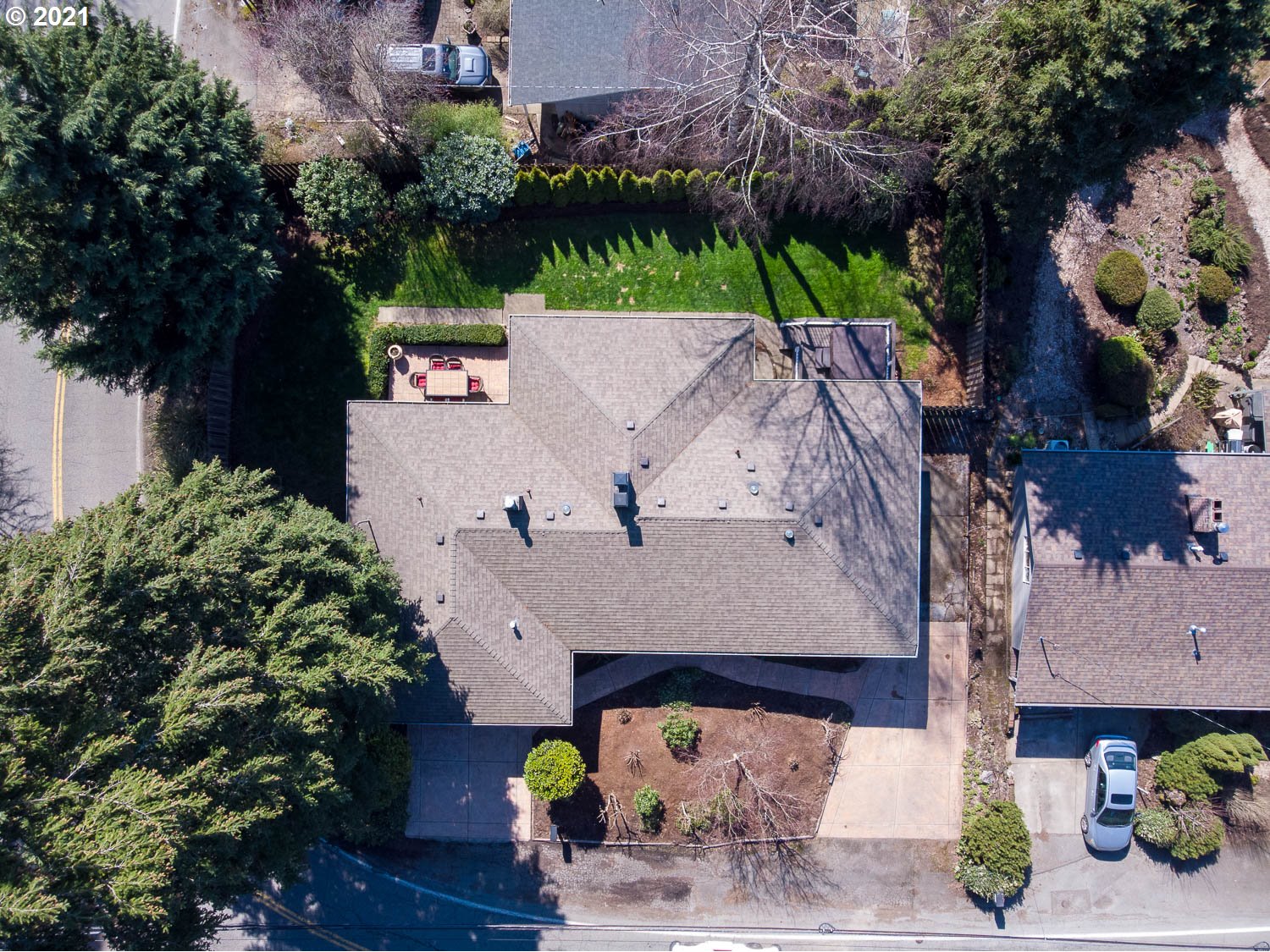 5269 Southwest Dosch Road Portland, OR 97239 - Photo 32 of 32 Gallery Image 32