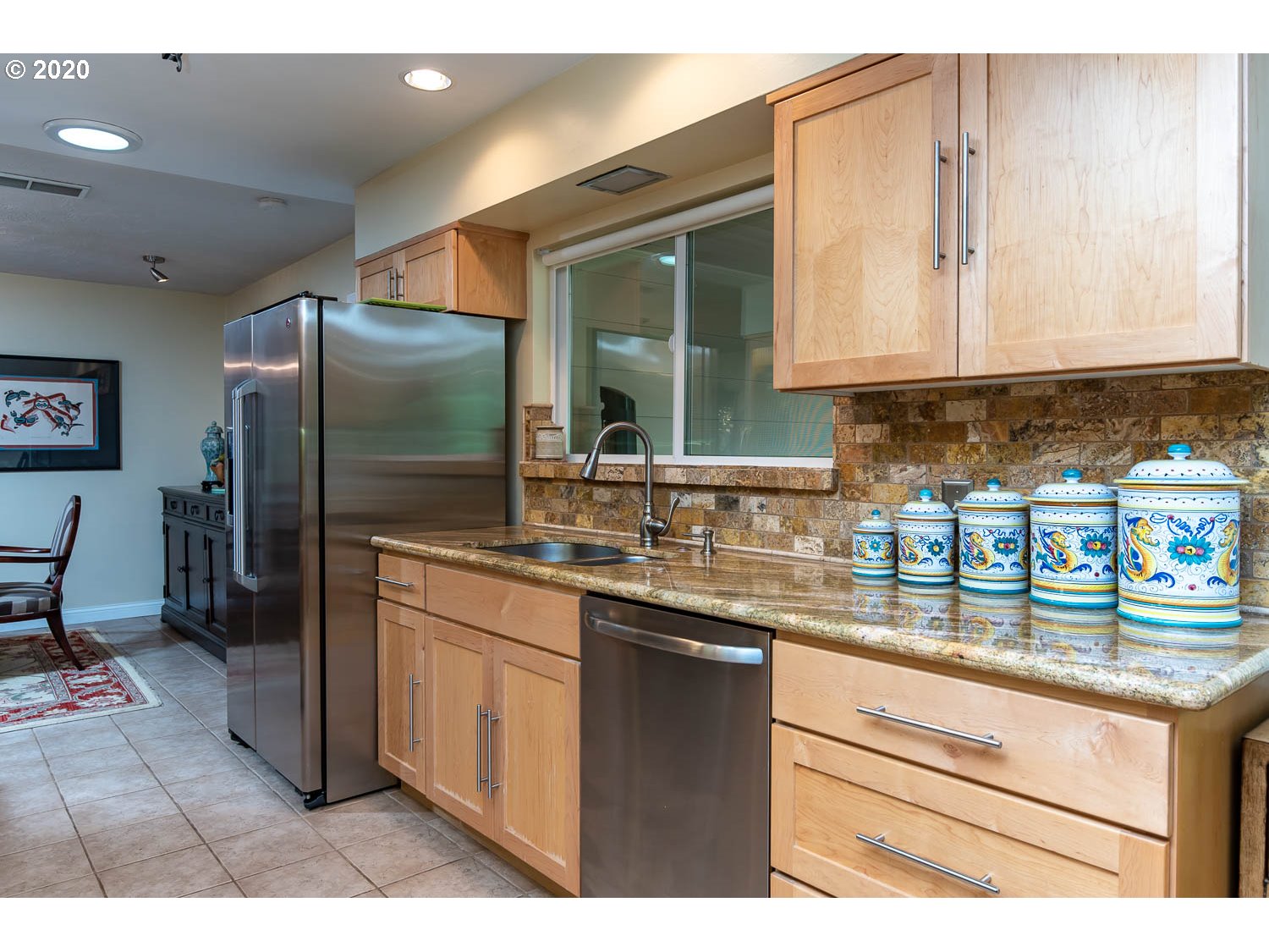 5269 Southwest Dosch Road Portland, OR 97239 - Photo 10 of 32 Gallery Image 10