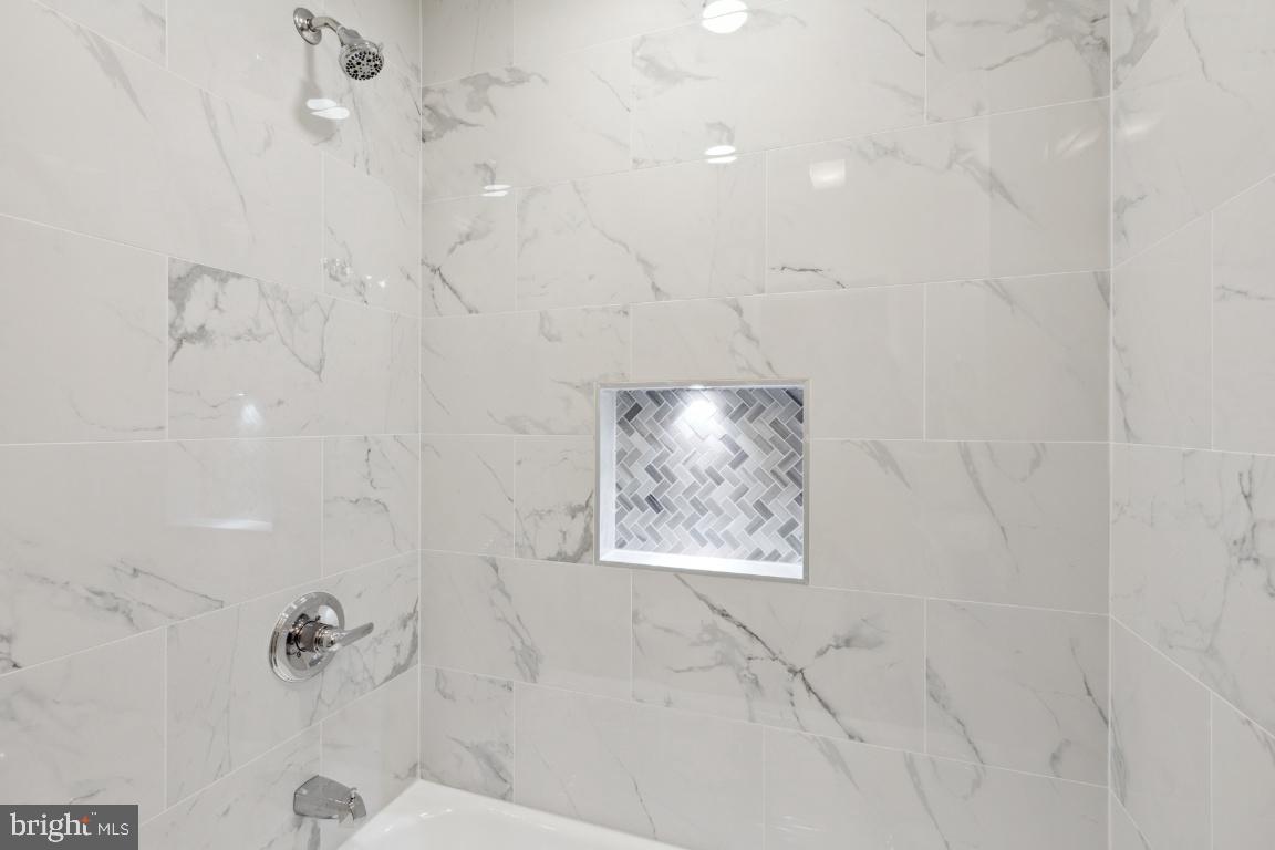 6712 Barrett Road Falls Church, VA 22042 - Photo 37 of 45 Gallery Image 37