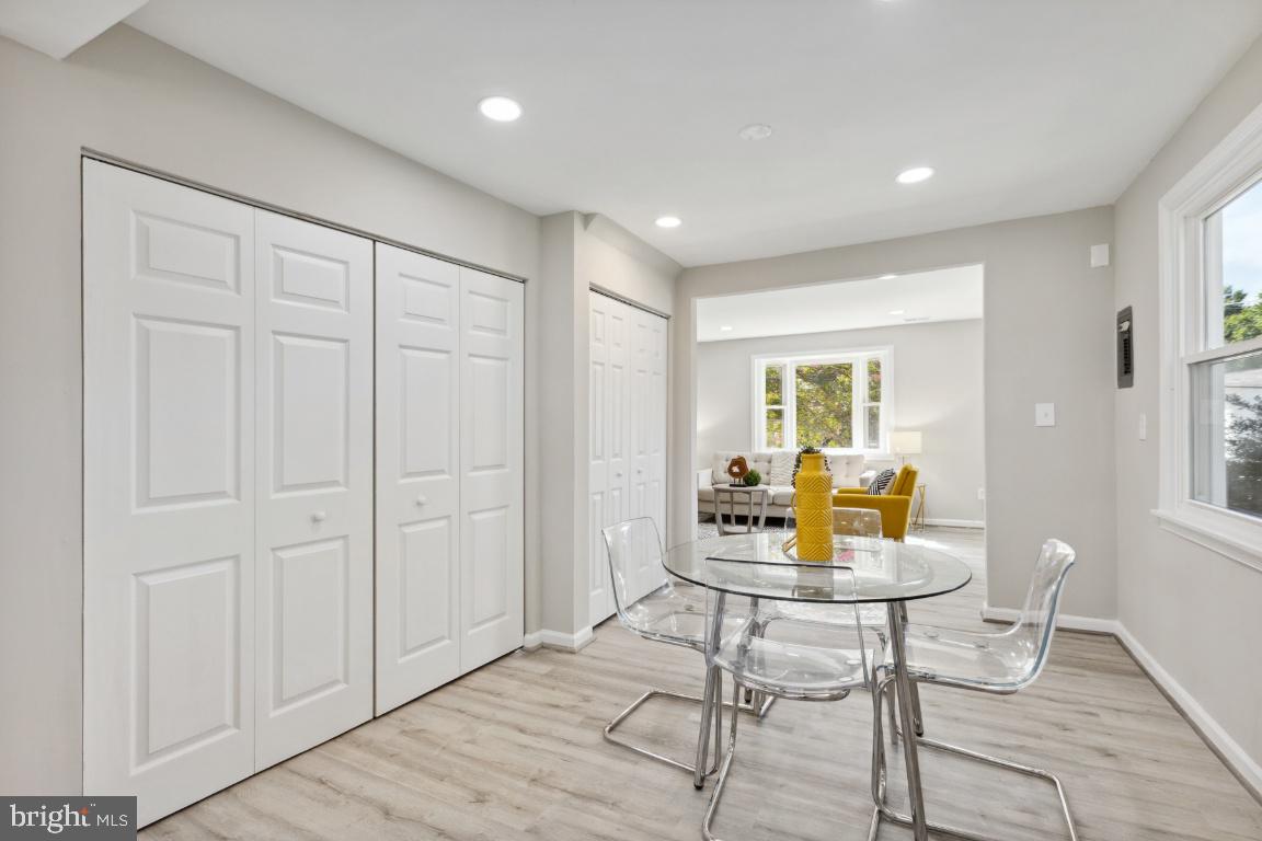 6712 Barrett Road Falls Church, VA 22042 - Photo 7 of 45 Gallery Image 7