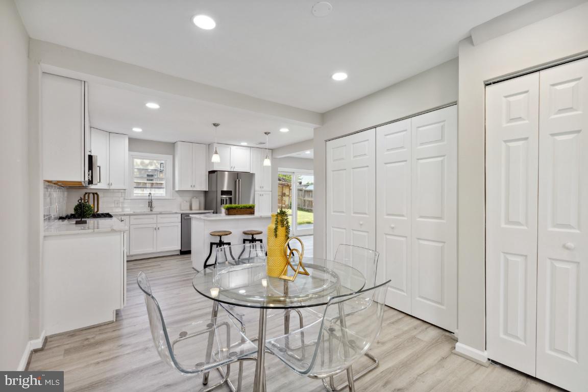 6712 Barrett Road Falls Church, VA 22042 - Photo 8 of 45 Gallery Image 8