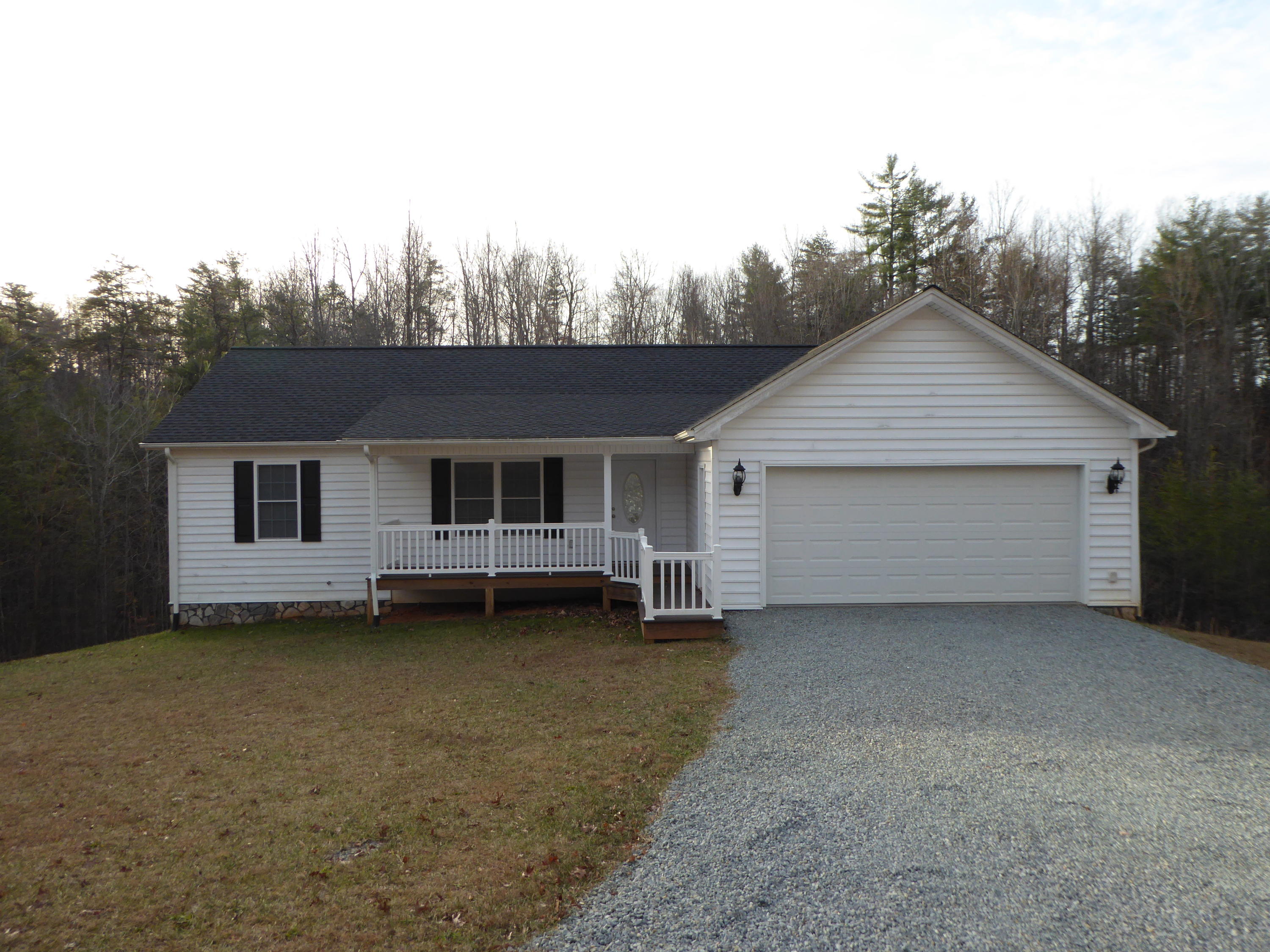 63 Courtland Road Rocky Mount, VA 24151 - Photo 24 of 45 23 Garage