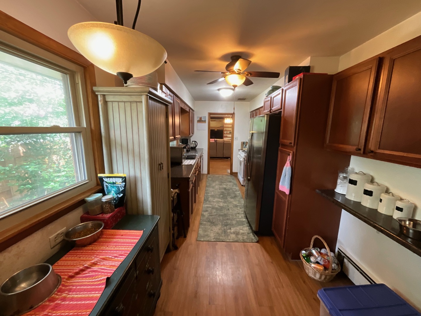 852 Carr Street Elgin, IL 60123 - Photo 8 of 30