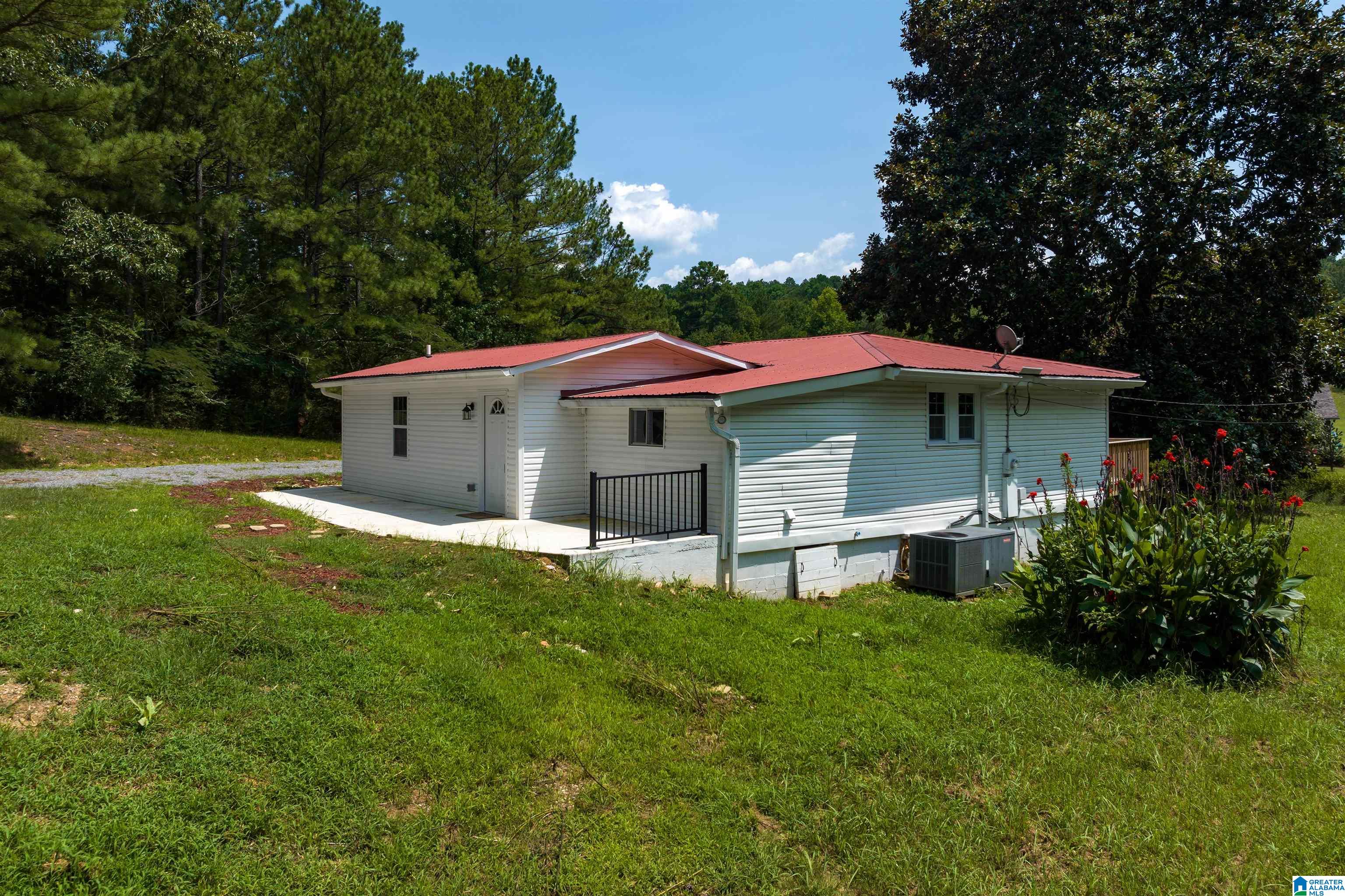 1661 New Bethel School Road Warrior, AL 35180 - Photo 30 of 37