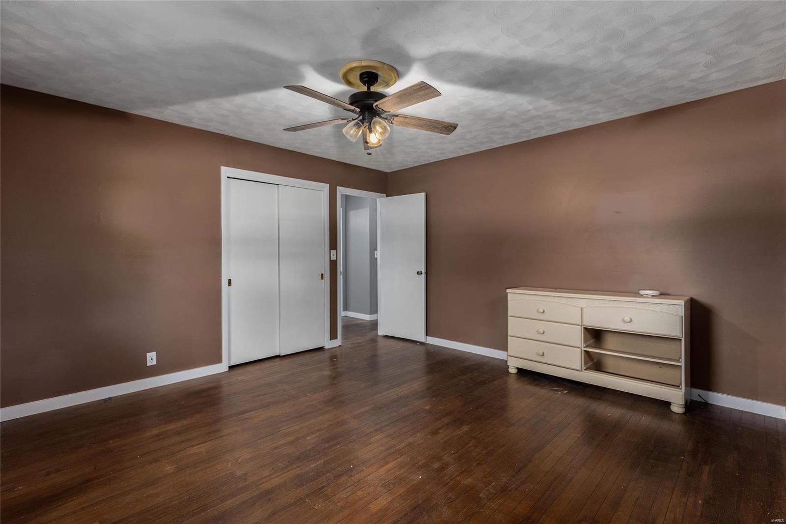 2 Birchwood Road Litchfield, IL 62056 - Photo 13 of 20 Gallery Image 13