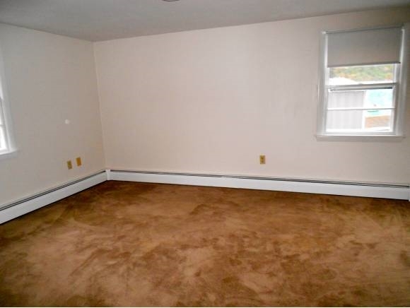 292 Walnut Street Rochester, NH 03867 - Photo 6 of 19