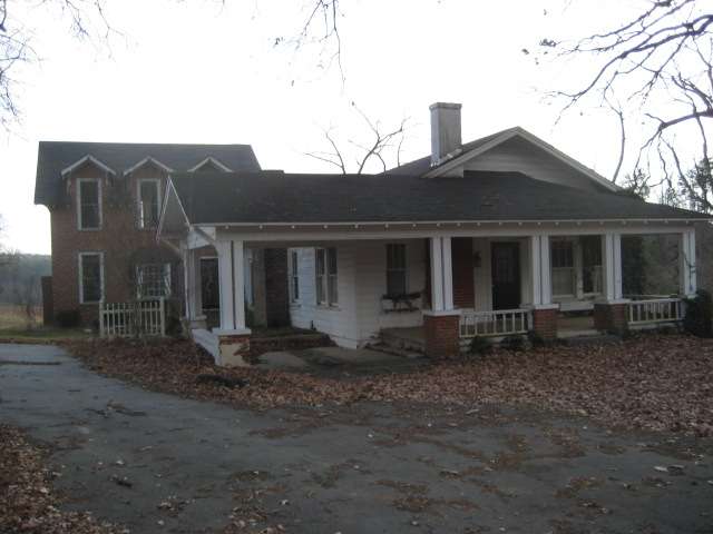 724 Lenhardt Road Easley, SC 29640 - Photo 1 of 22