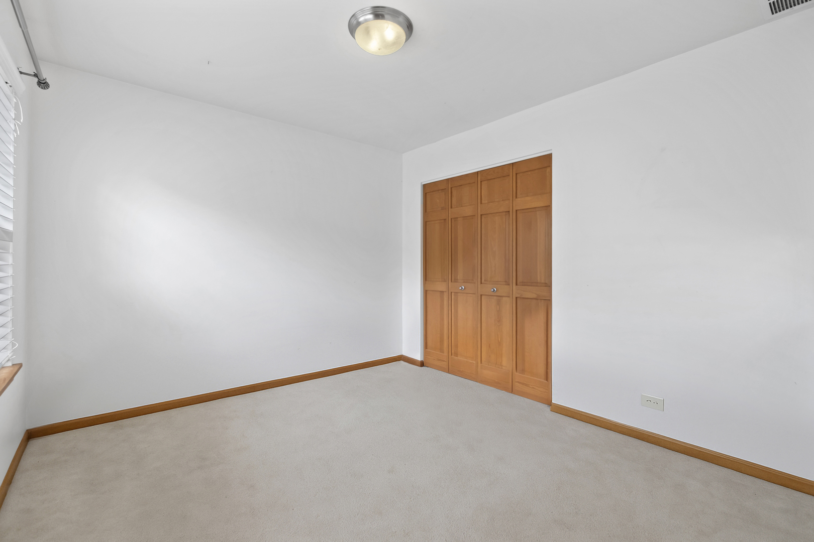 1882 Keystone Place, Unit 1882 Schaumburg, IL 60193 - Photo 16 of 36