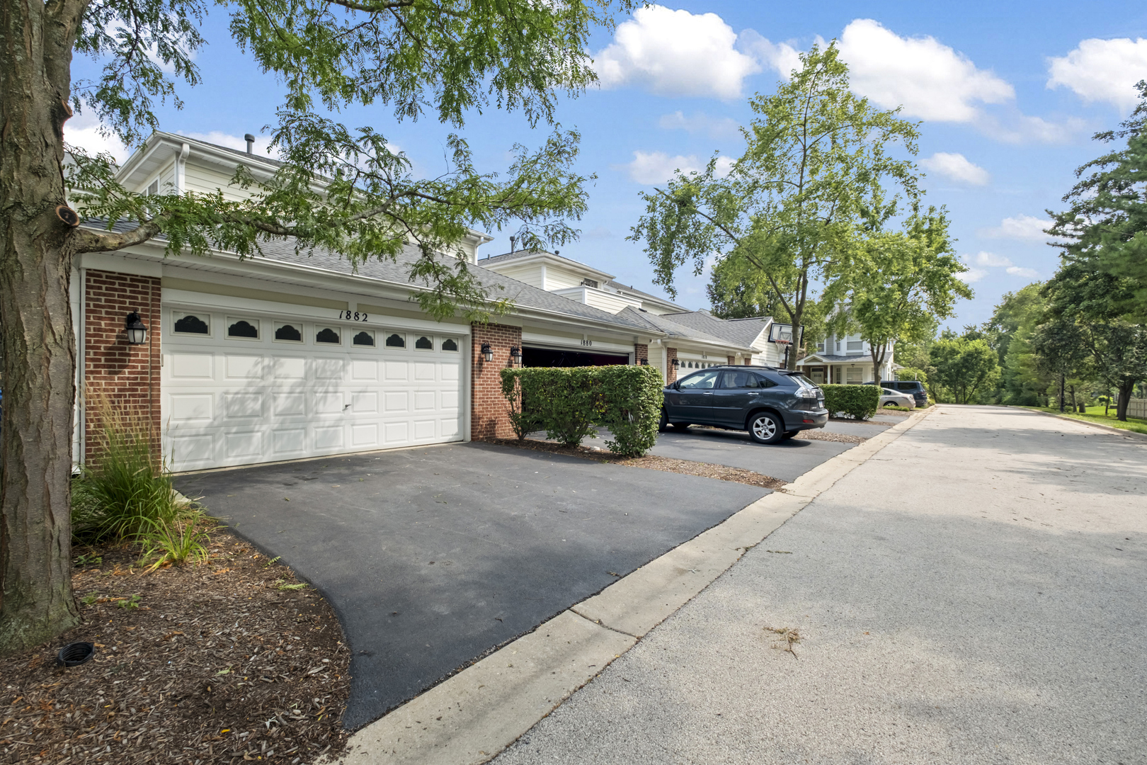 1882 Keystone Place, Unit 1882 Schaumburg, IL 60193 - Photo 26 of 36