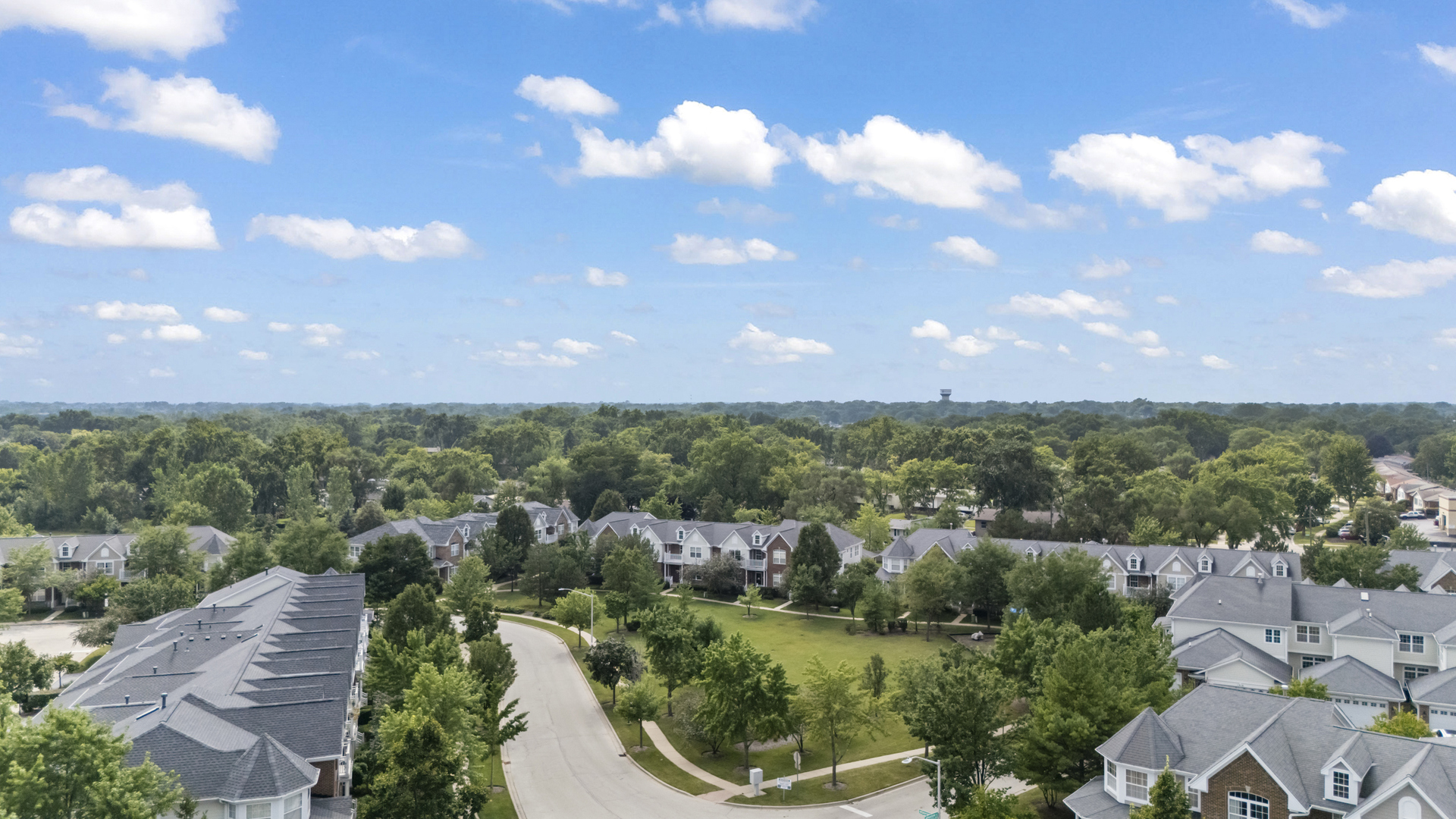 1882 Keystone Place, Unit 1882 Schaumburg, IL 60193 - Photo 30 of 36