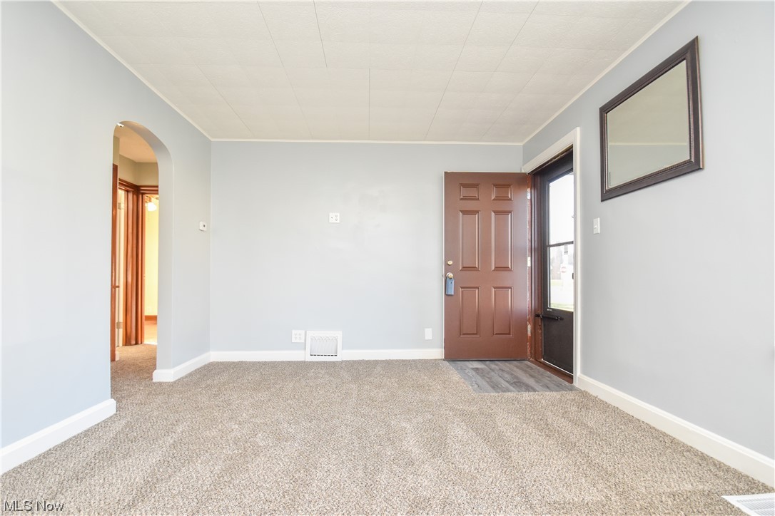 4448 Emma Street Northwest Canton, OH 44708 - Photo 5 of 34 Gallery Image 5
