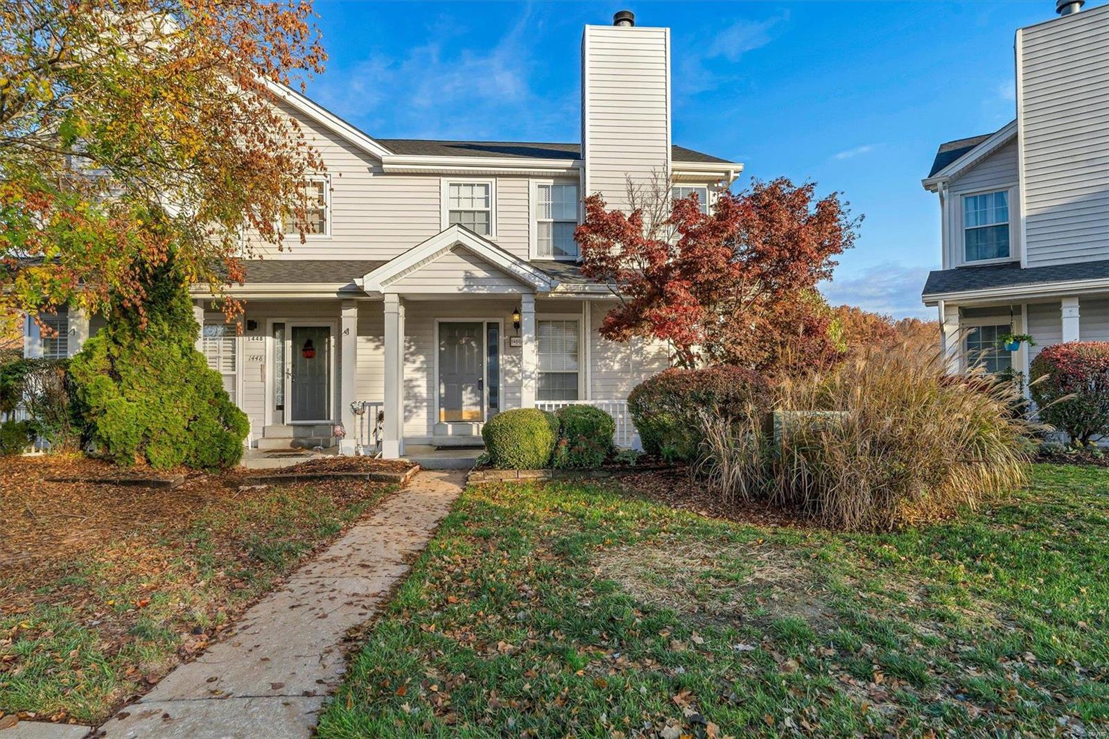 1450 Whispering Creek Drive Ballwin, MO 63021 - Photo 2 of 28