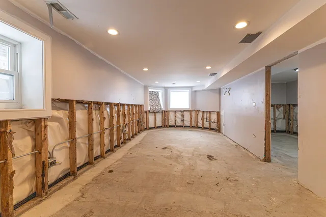 a view of an entryway