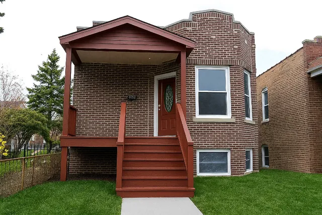 $345,000 | 5518 West 25th Place, Cicero, IL 60804