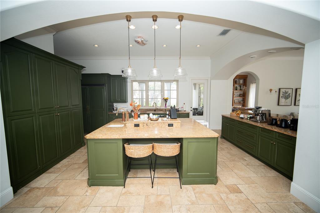 719 Eastlawn Drive Kissimmee, FL 34747 - Photo 6 of 45