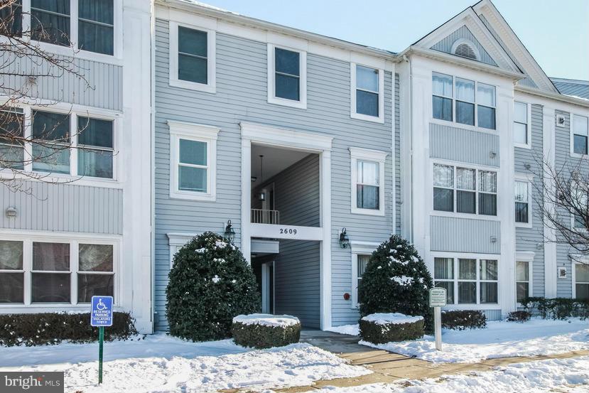 2609 Camelback Lane, Unit 411 Silver Spring, MD 20906 - Photo 16 of 18 Exterior (Front)