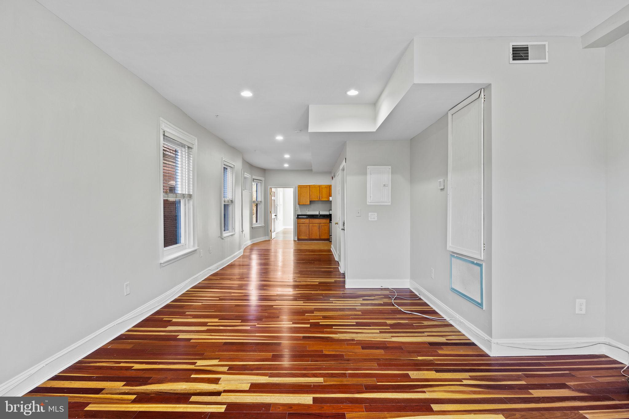 426 South 44th Street, Unit 2 Philadelphia, PA 19104 - Photo 13 of 31 a view of an entryway
