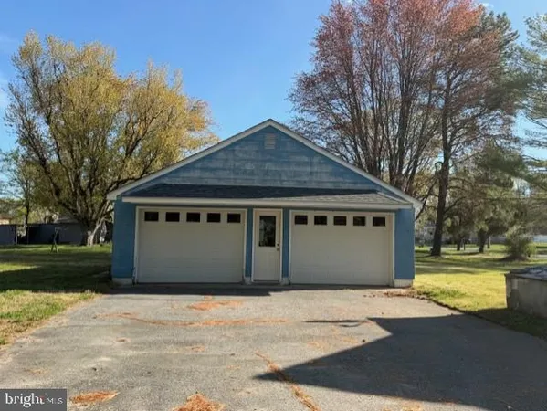 $299,900 | 42 Woodland Avenue, Ocean View, DE 19970