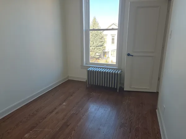 $1,900 | 2417 West Arthington Street, Unit 2, Chicago, IL 60612