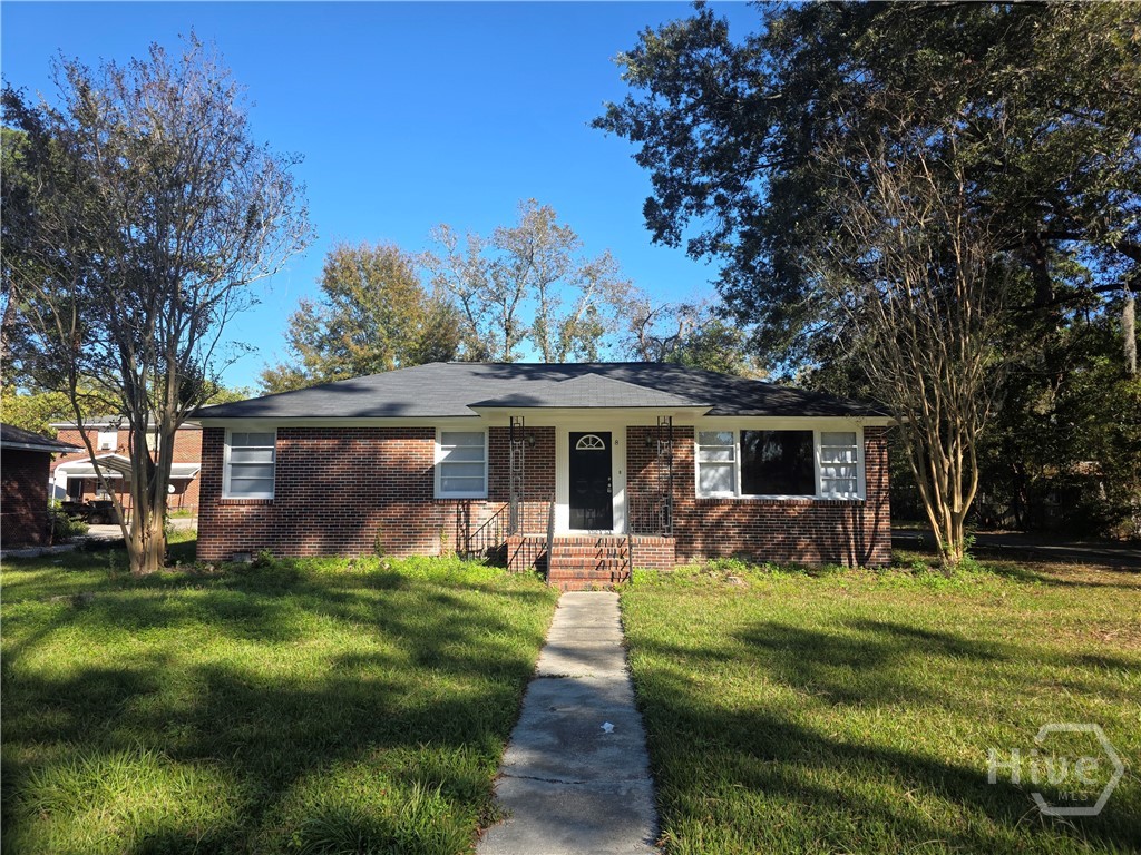 8 Ronnie Avenue Savannah, GA 31408 - Photo 2 of 24