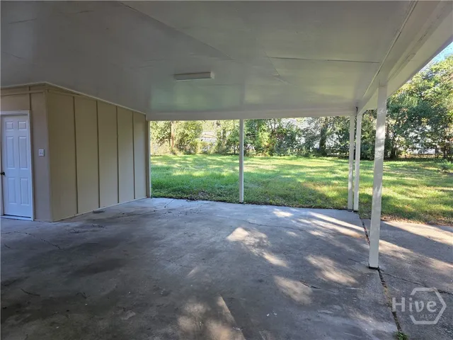 $1,800 | 8 Ronnie Avenue, Savannah, GA 31408